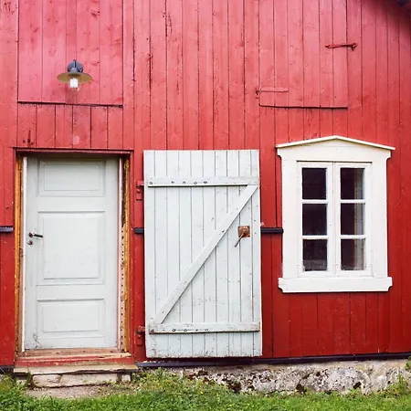 Bjorke Ostre * Løten